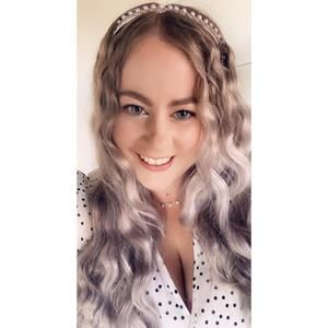 Meet your Posher, Cara